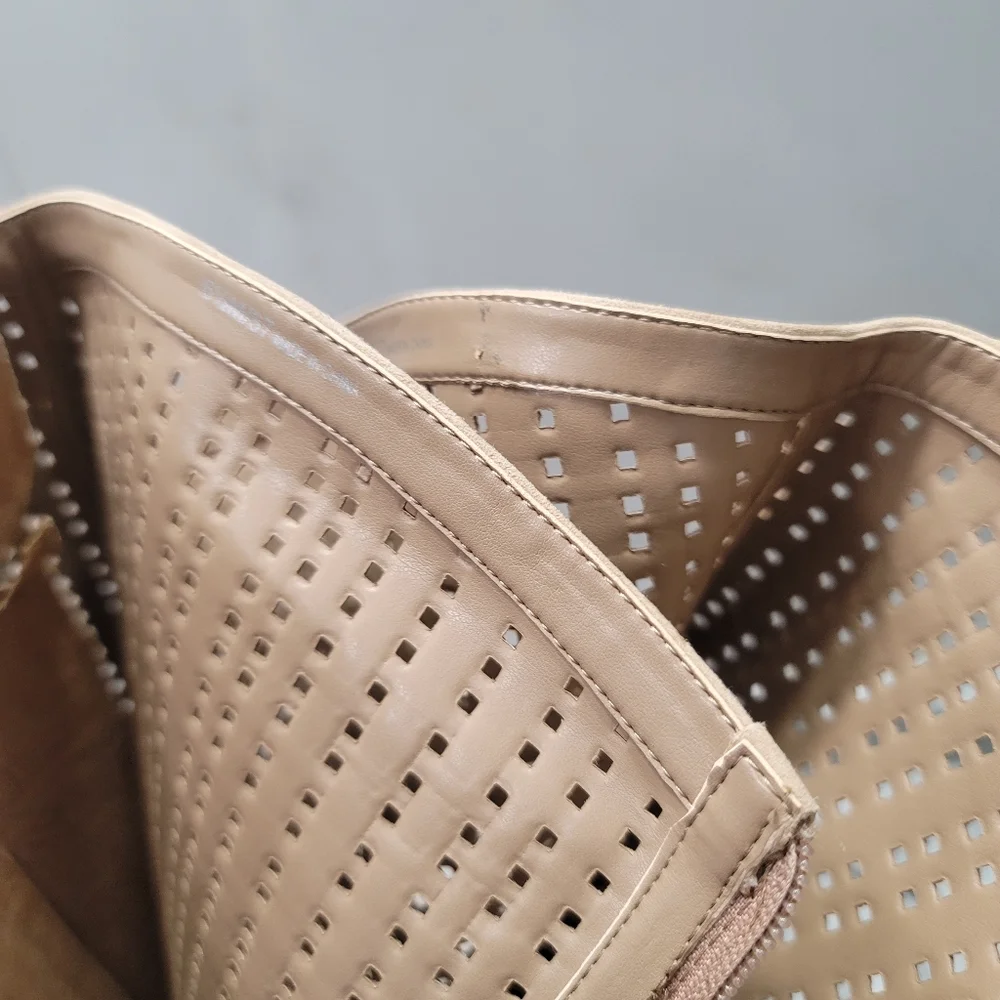 VINCE CAMUTO SHELRICA  OPEN  TOES WOVEN BOOT - Picture 9 of 12